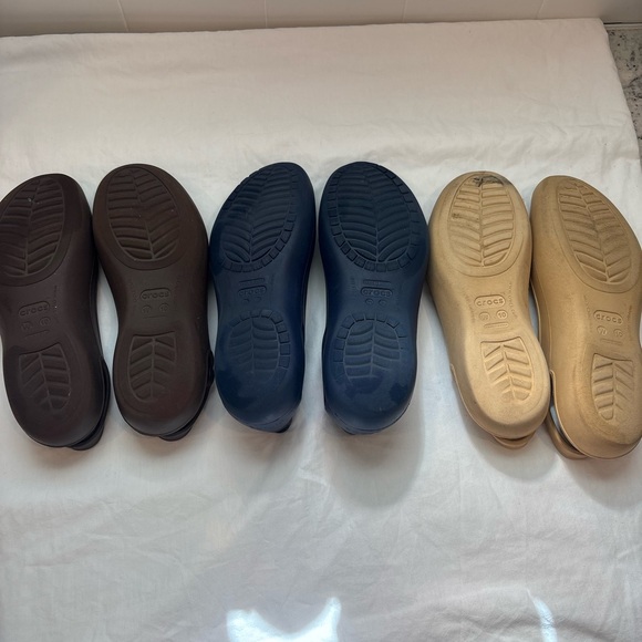 Set of three women’s croc flats size 10 - Picture 9 of 15